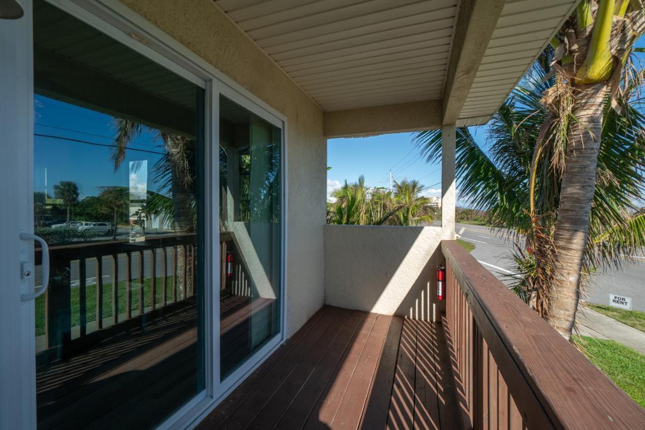 Beachside Serenity Escape - Private 3Br And 2Ba, Dog Friendly Duplex Oasis, Steps To Shore! Melbourne Ngoại thất bức ảnh