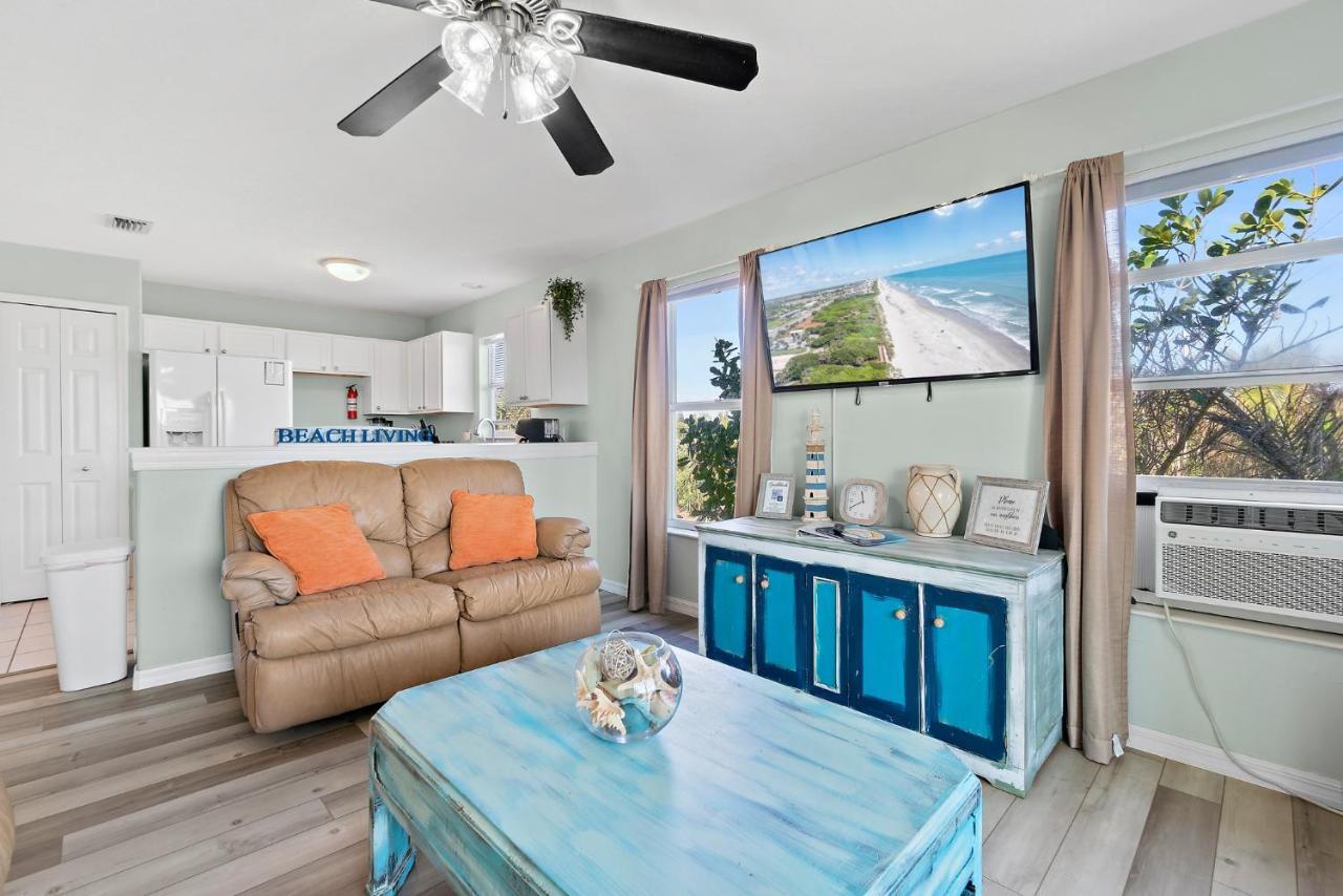 Beachside Serenity Escape - Private 3Br And 2Ba, Dog Friendly Duplex Oasis, Steps To Shore! Melbourne Ngoại thất bức ảnh